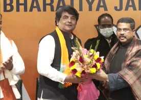 कांग्रेस के स्टार प्रचारक आरपीएन सिंह ने थामा भाजपा का दामन कांग्रेस के स्टार प्रचारक आरपीएन सिंह ने थामा भाजपा का दामन